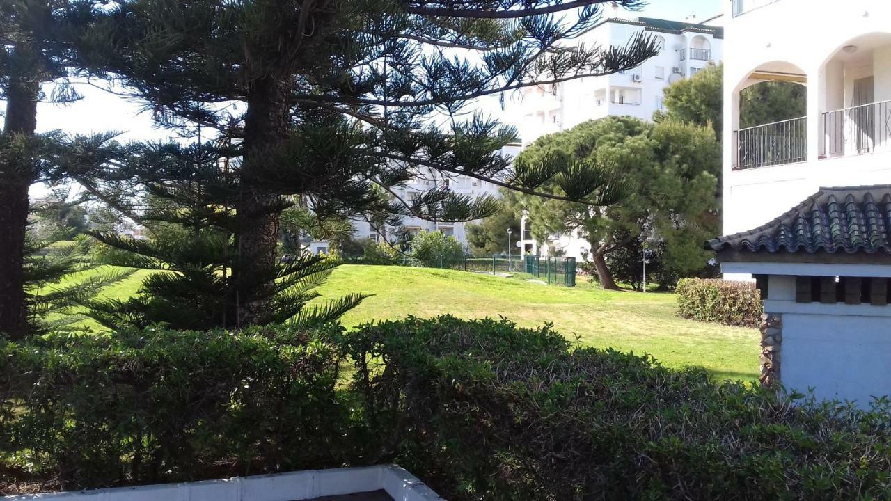 Apartamentos Laguna Beach Torrox Exterior photo